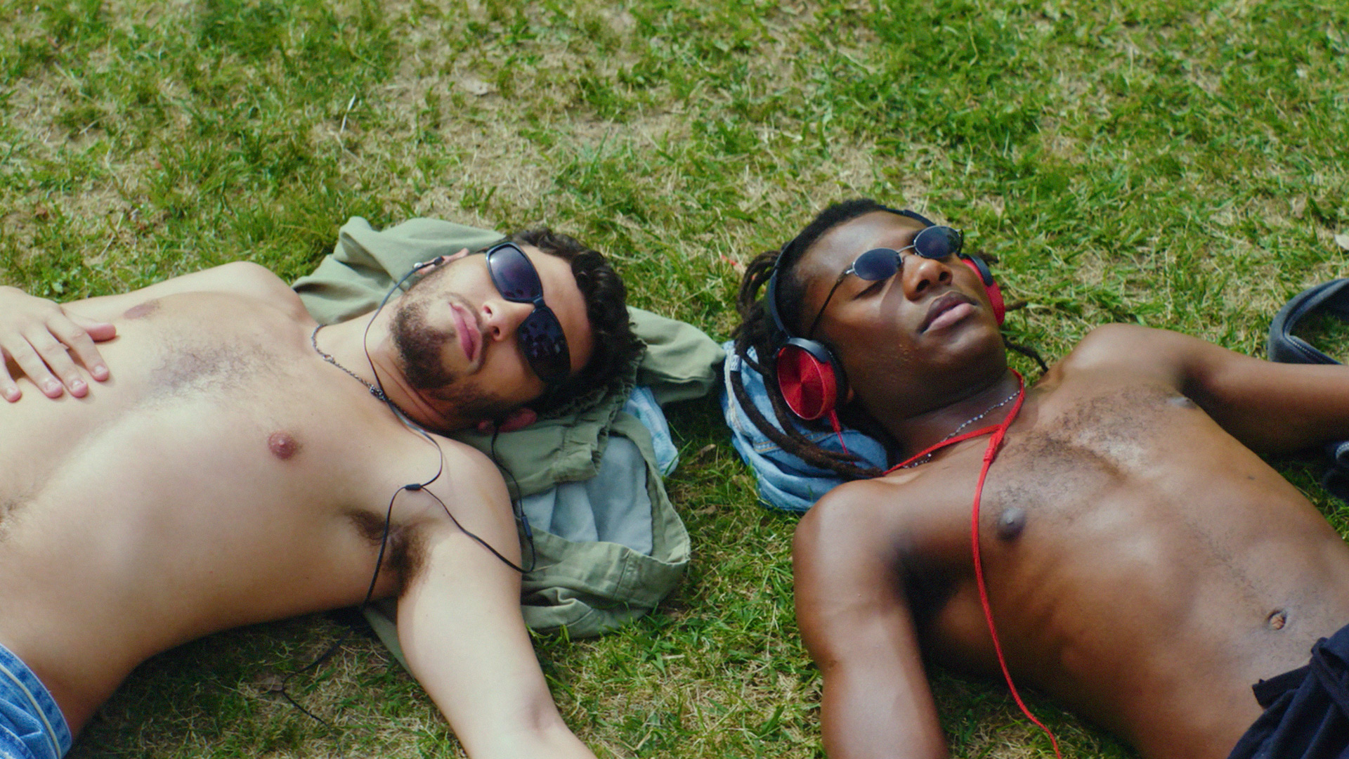 SCENES_DE_NUIT_Filipe-Matzembacher-Marcio-Reolon_OUTPLAY_FILMS_STILLS_06