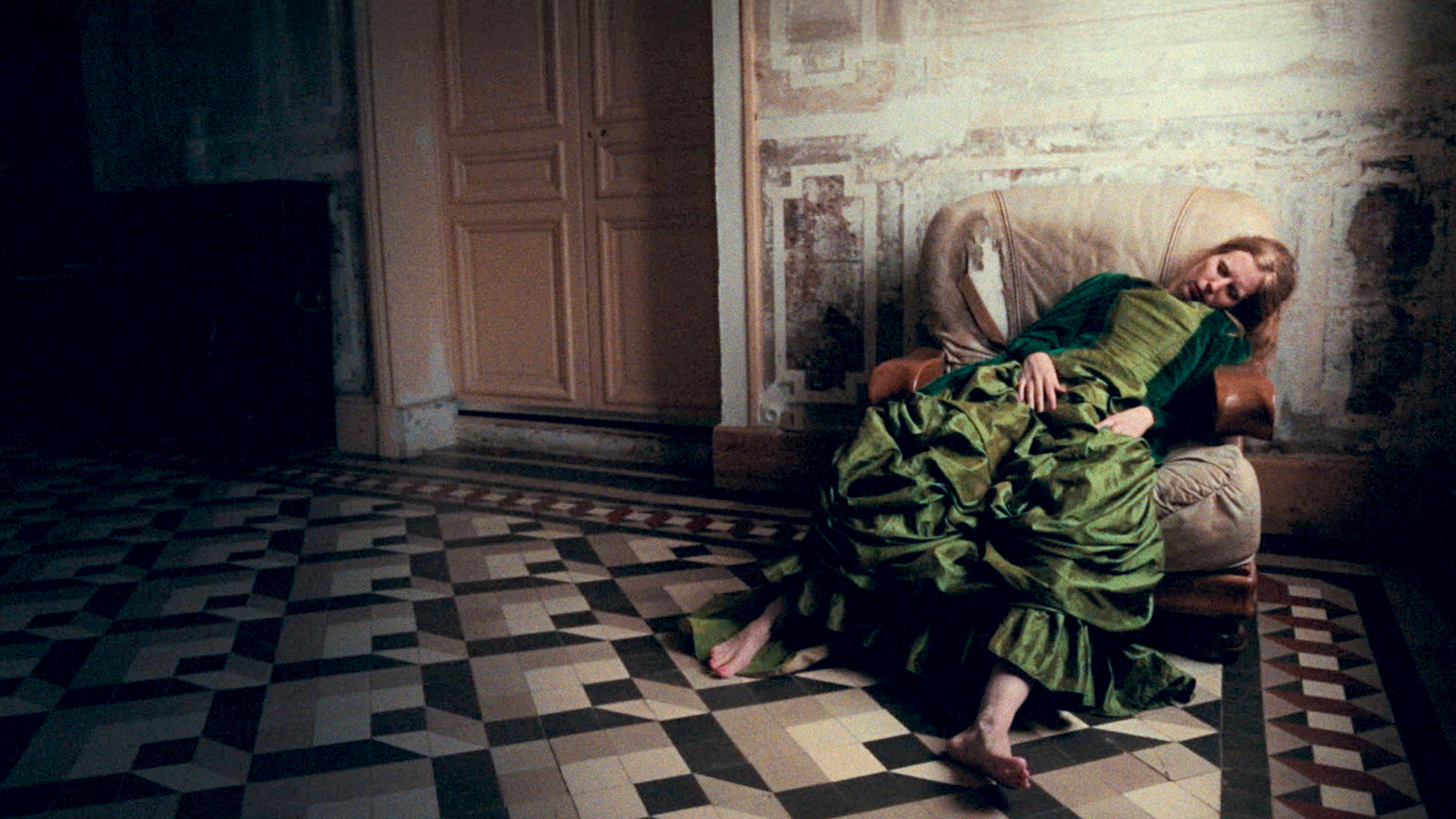 A_SWEETNESS_FORM_NOWHERE_ESTER_BERGSMARK_OUTPLAY_05